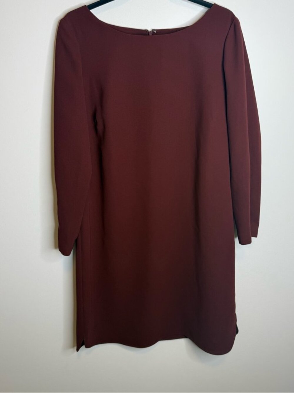 Banana Republic Long-Sleeve Shift Dress in Wine size 14